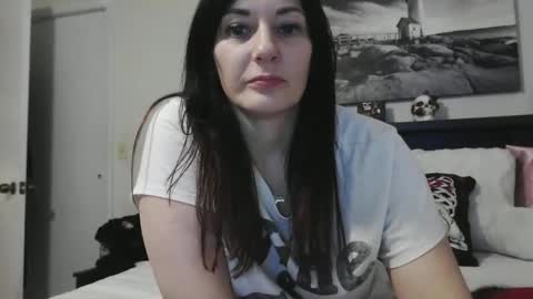 Snapshot of wrenleigh chatting on 02-21-25, 10:07 Crystal Lake online show from 02-21-25, 10:07