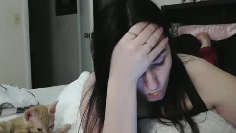 Snapshot of wrenleigh chatting on 03-02-25, 06:48 Crystal Lake online show from 03-02-25, 06:48