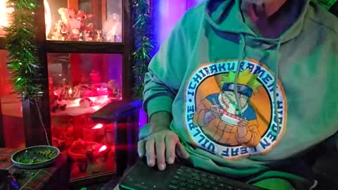 Snapshot of wscooter1 chatting on 01-17-26, 05:12 SCOOTER online show from 01-17-26, 05:12