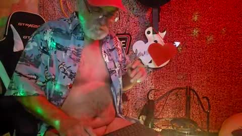 Snapshot of wscooter1 chatting on 02-07-26, 01:53 SCOOTER online show from 02-07-26, 01:53