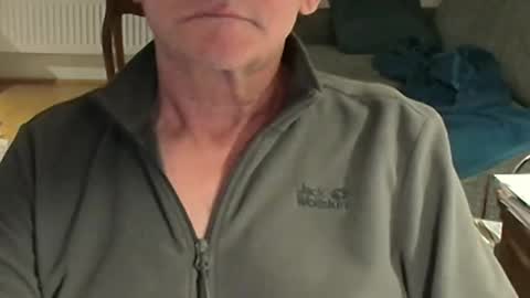 Snapshot of wuki123 chatting on 05-08-26, 08:47 Wuki online show from 05-08-26, 08:47