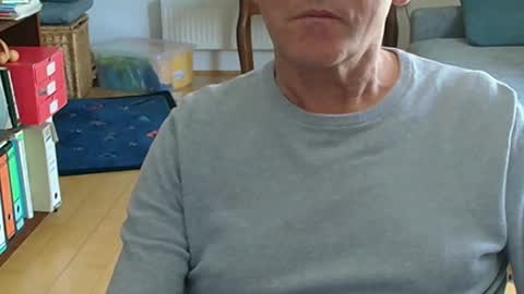 Snapshot of wuki123 chatting on 06-01-26, 01:13 Wuki online show from 06-01-26, 01:13