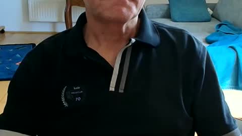 Snapshot of wuki123 chatting on 06-07-26, 11:36 Wuki online show from 06-07-26, 11:36
