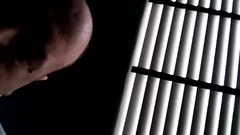 Snapshot of wul612491881743 chatting on 10-17-25, 12:41 wul612491881743 online show from 10-17-25, 12:41