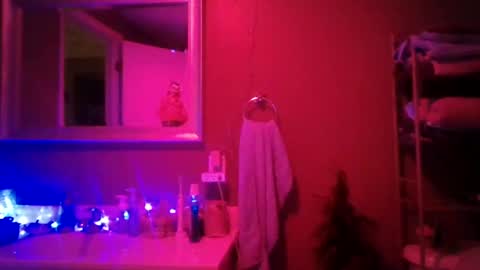 Snapshot of wundrsword33 chatting on 03-07-25, 12:12 BONER DONOR online show from 03-07-25, 12:12