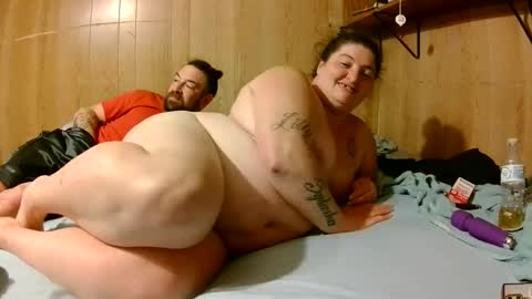 WV Couple online show from 05-02-26, 03:44