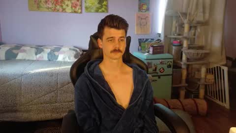 Wyatt online show from 12-15-25, 05:06