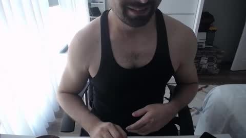 Snapshot of x_____0_____x chatting on 01-14-26, 10:54 Mr. Lonely online show from 01-14-26, 10:54