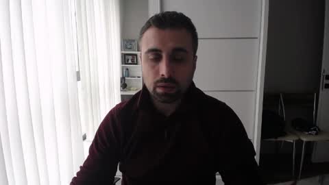 Snapshot of x_____0_____x chatting on 03-29-26, 10:59 Mr. Lonely online show from 03-29-26, 10:59