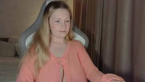 Snapshot of x__ivy_x chatting on 05-03-26, 05:52 eva online show from 05-03-26, 05:52