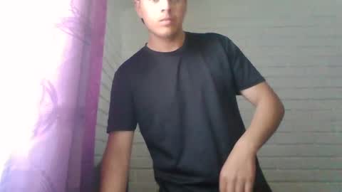 Snapshot of x_andrescam chatting on 12-31-24, 03:09 x_andrescam online show from 12-31-24, 03:09