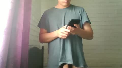 Snapshot of x_andrescam chatting on 11-03-25, 05:03 x_andrescam online show from 11-03-25, 05:03