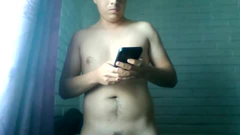 Snapshot of x_andrescam chatting on 05-25-26, 06:03 x_andrescam online show from 05-25-26, 06:03