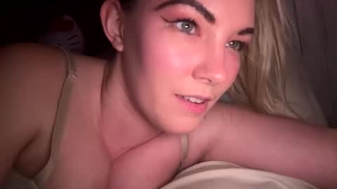 Mariah  online show from 01-09-25, 06:38