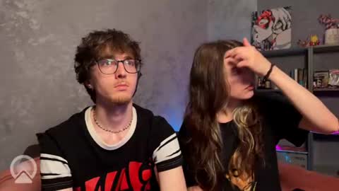 Philipp and Este online show from 06-24-26, 12:42