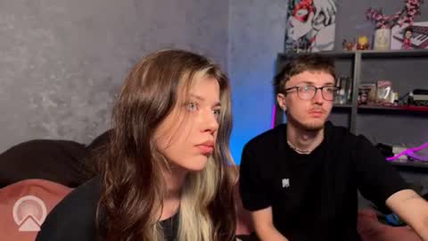 Philipp and Este online show from 07-06-26, 11:18