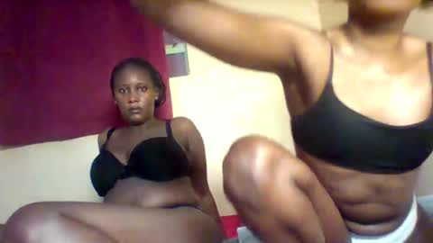 X melanine online show from 09-26-25, 12:42