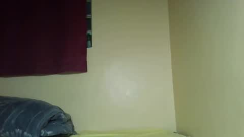 X melanine online show from 11-08-25, 02:17