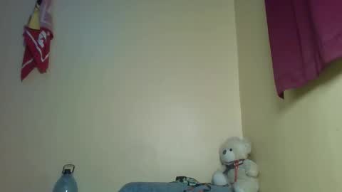 X melanine online show from 03-08-26, 12:20