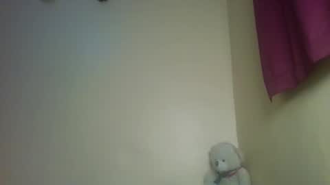 X melanine online show from 03-26-26, 10:10