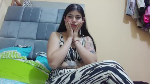 Snapshot of x_nyokoo chatting on 12-21-24, 02:19 My other accont x nyoko online show from 12-21-24, 02:19