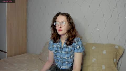 Snapshot of x_purr_agatha_x chatting on 12-05-25, 03:04 Agatha online show from 12-05-25, 03:04