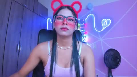 Snapshot of xallysonx_ chatting on 01-16-25, 11:26 XALLYSONX online show from 01-16-25, 11:26