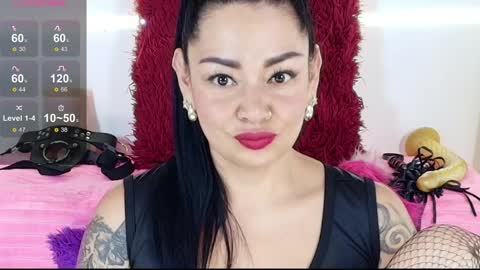 Snapshot of xamara1124 chatting on 03-30-26, 02:45 XAMARA1124 online show from 03-30-26, 02:45