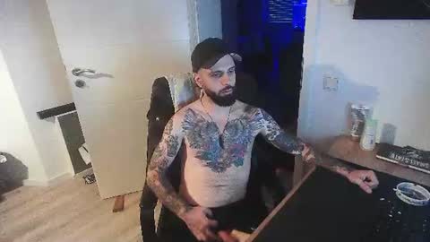 Snapshot of xamrelgneal chatting on 07-20-26, 07:16 xamrelgneal online show from 07-20-26, 07:16
