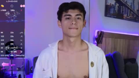 Snapshot of xander_card chatting on 09-15-25, 11:10 Xander Cardona online show from 09-15-25, 11:10