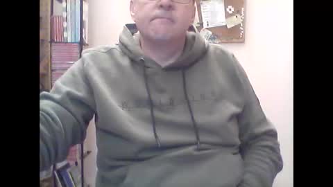 xaramanu online show from 04-28-26, 06:07