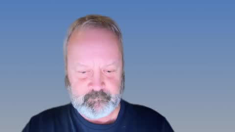 Snapshot of xarkevis chatting on 12-20-24, 08:55 X4RK3V15 online show from 12-20-24, 08:55