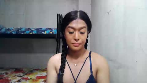 Snapshot of xasianbigcumx chatting on 12-05-24, 02:31 xasianbigcumx online show from 12-05-24, 02:31