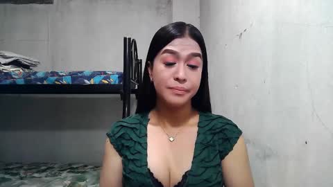 Snapshot of xasianbigcumx chatting on 01-25-25, 12:48 xasianbigcumx online show from 01-25-25, 12:48