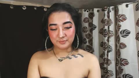 Snapshot of xasianempressx chatting on 01-12-25, 10:01 Nira NOT INTO CHEAP GUYS online show from 01-12-25, 10:01