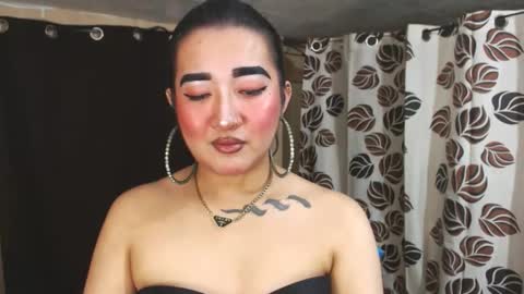 Snapshot of xasianempressx chatting on 01-25-25, 06:35 Nira NOT INTO CHEAP GUYS online show from 01-25-25, 06:35