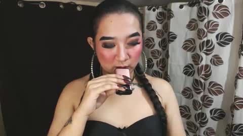 Snapshot of xasianempressx chatting on 01-31-25, 11:03 Nira NOT INTO CHEAP GUYS online show from 01-31-25, 11:03