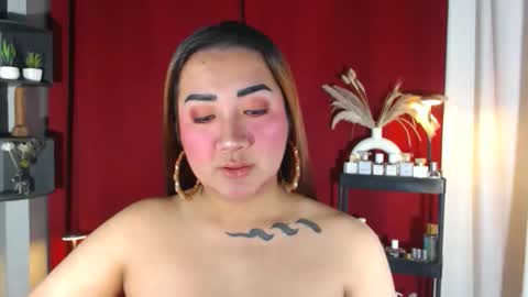 Snapshot of xasianempressx chatting on 09-10-25, 07:47 Nira NOT INTO CHEAP GUYS online show from 09-10-25, 07:47