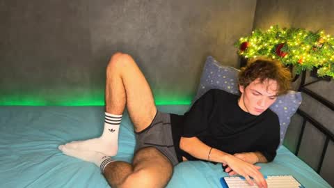 Xavier  PVT open  online show from 01-16-26, 04:27