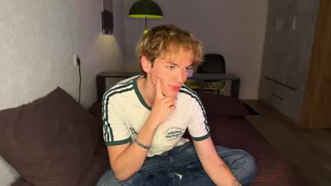 Xavier  PVT open  online show from 03-30-26, 05:03