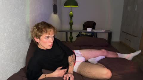 Xavier  PVT open  online show from 04-10-26, 02:00