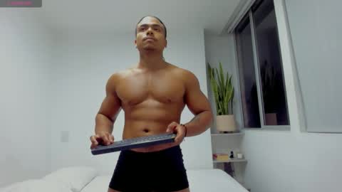 Xavier online show from 11-01-25, 01:51