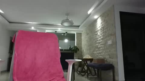 Snapshot of xavii31 chatting on 04-25-26, 03:09 xavii31 online show from 04-25-26, 03:09