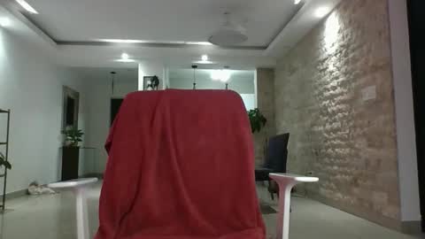Snapshot of xavii31 chatting on 05-24-26, 02:16 xavii31 online show from 05-24-26, 02:16