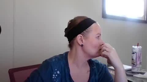 xbeautifulxliex online show from 03-02-26, 05:20