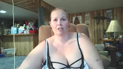 Snapshot of xbeautifulxliex chatting on 05-29-26, 12:19 xbeautifulxliex online show from 05-29-26, 12:19