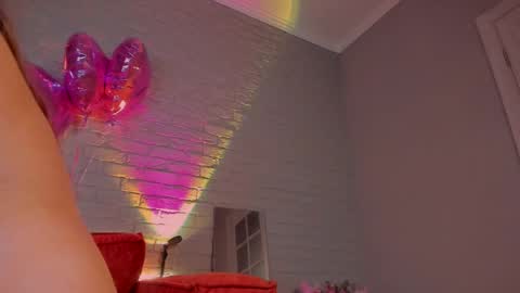 Snapshot of xbetty_coyx chatting on 02-25-25, 09:02 Betty online show from 02-25-25, 09:02