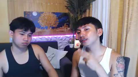 Snapshot of xcigbatecum chatting on 01-11-26, 08:52 Charlie online show from 01-11-26, 08:52