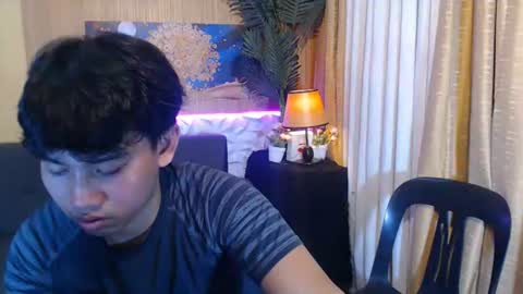 Snapshot of xcigbatecum chatting on 01-14-26, 06:52 Charlie online show from 01-14-26, 06:52