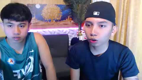 Snapshot of xcigbatecum chatting on 02-02-26, 01:15 Charlie online show from 02-02-26, 01:15